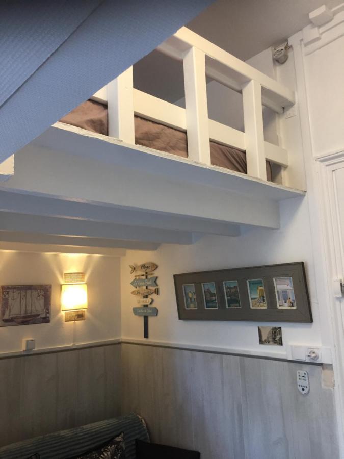 Studette Tiny House De L Eglise 12 M2 Apartment Ault Exterior photo